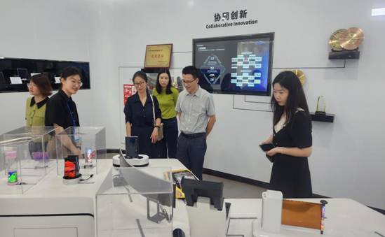 人文學(xué)院赴省內(nèi)多家企業(yè)開展訪企拓崗促就業(yè)專項(xiàng)行動(dòng)